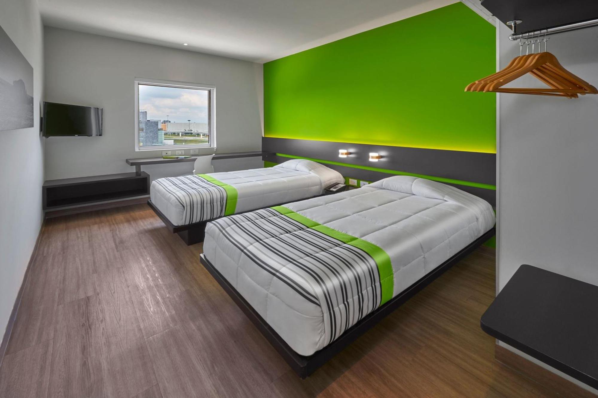 City Express Junior By Marriott Toluca Zona Industrial Exteriör bild