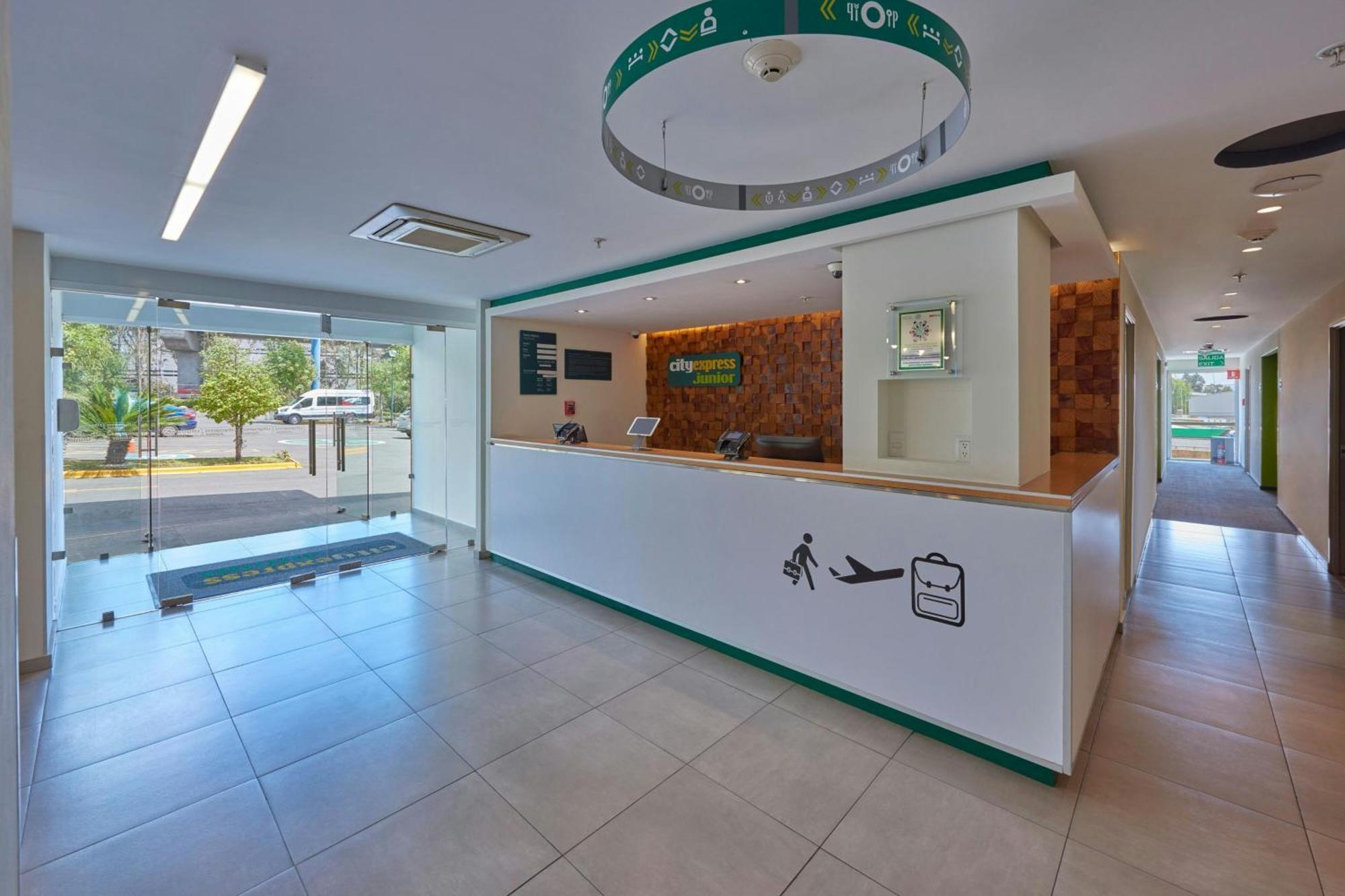 City Express Junior By Marriott Toluca Zona Industrial Exteriör bild